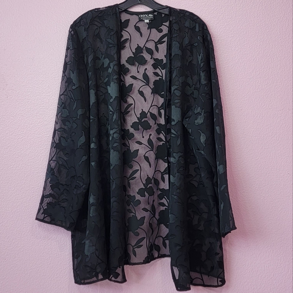 Onyx Nite by Wendye Chaitin Black Cardigan / 2X.